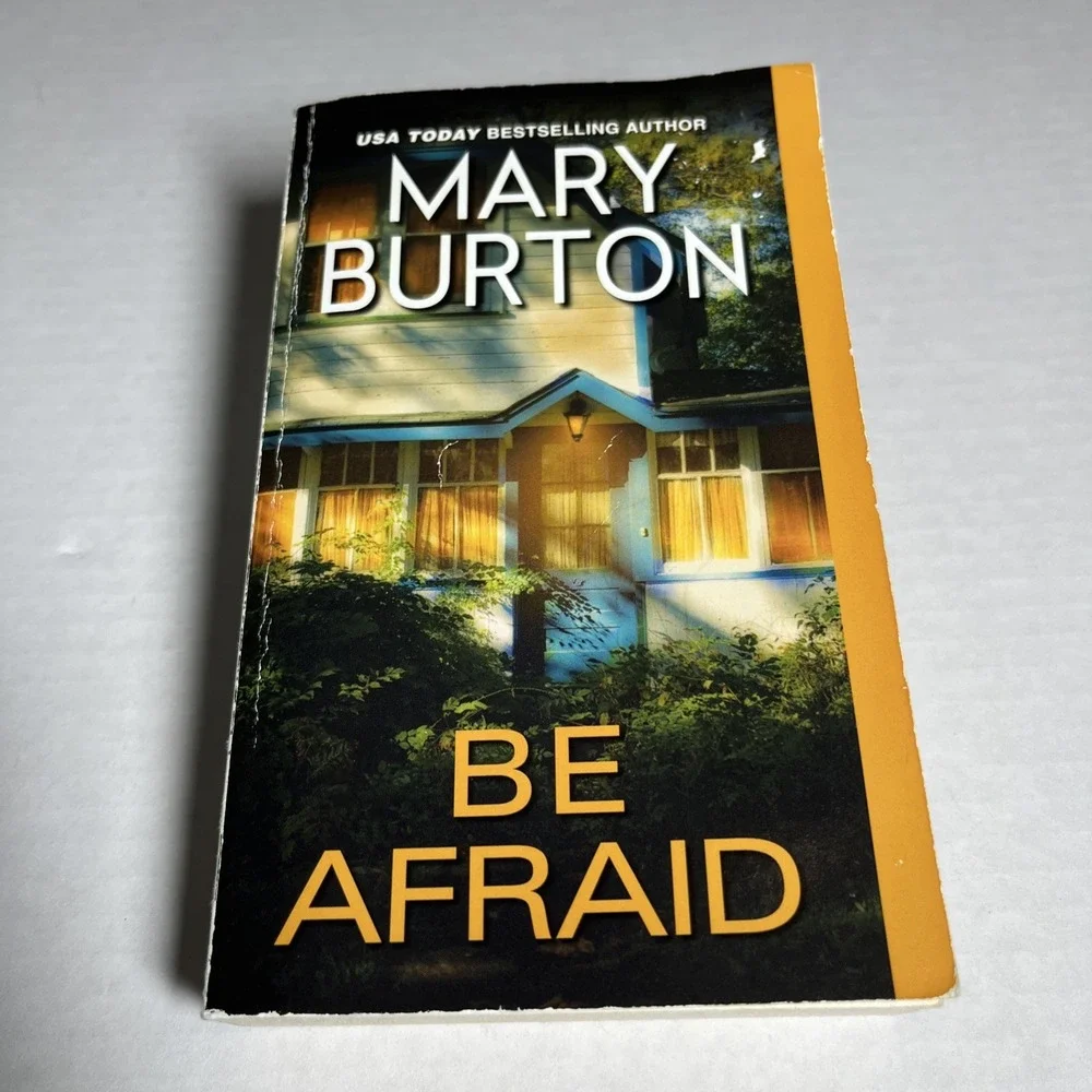 Be Afraid (Morgans of Nashville) - Mass Market Paperback By‎ Burton, Mary